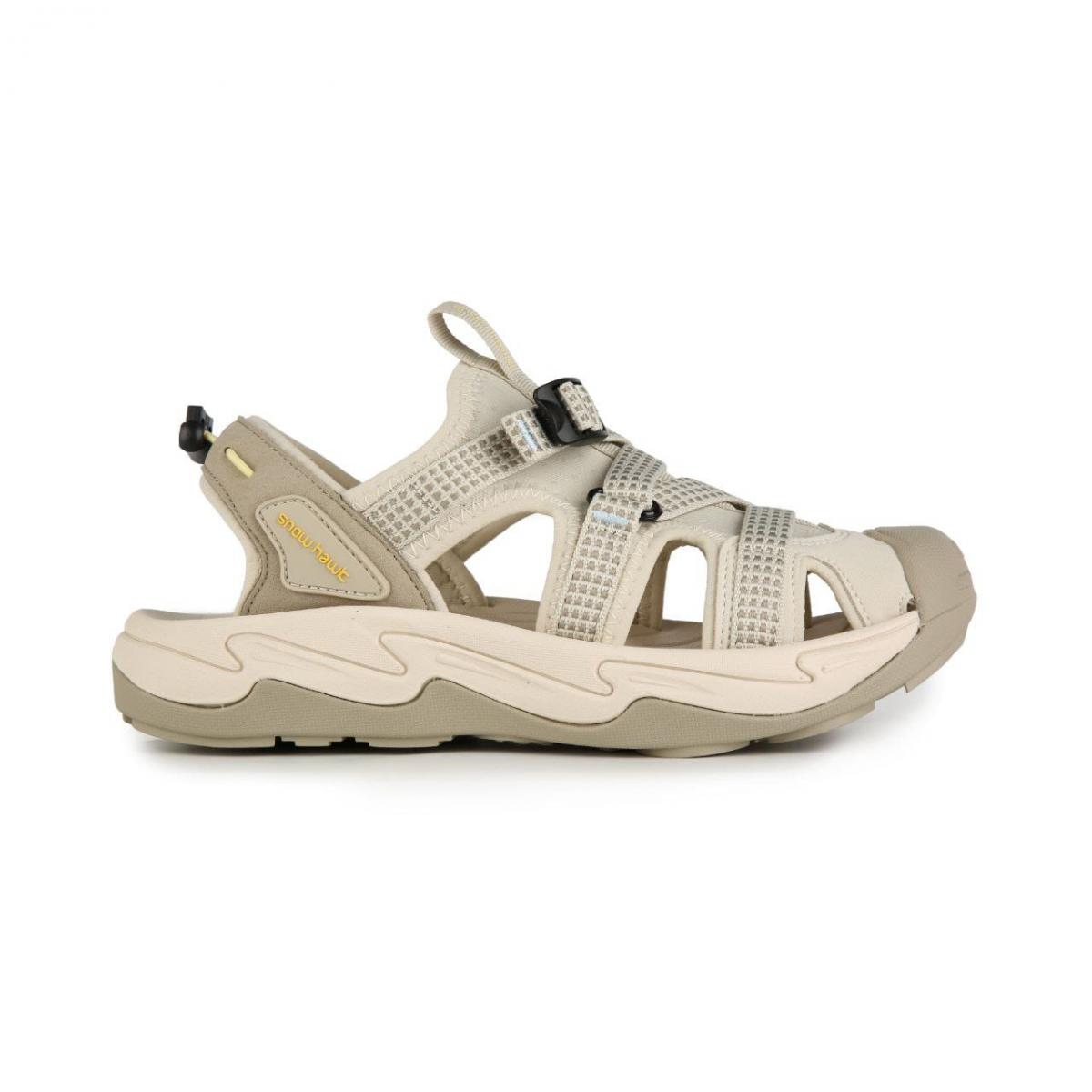 صندل زنانه wetar ‏ ‏بژ‏  - women’s closed-toe sandals Wetar model